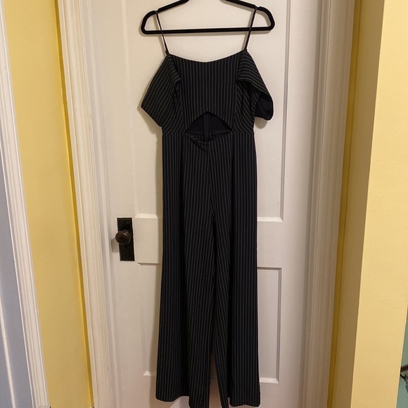 Striped jumpsuit - Picture 2 of 4